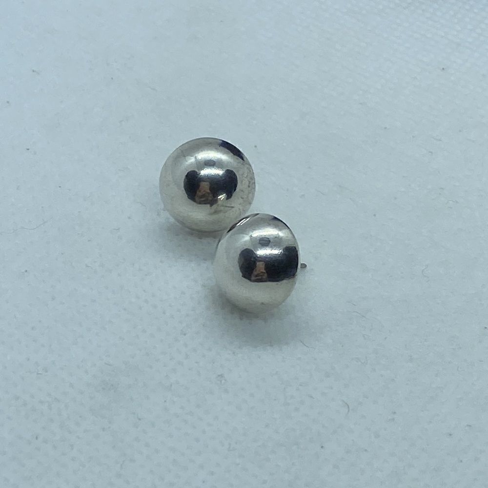 💛 925 Button Earrings - Picture 3 of 3
